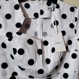 Classy white dress with blacl poca dots, size small